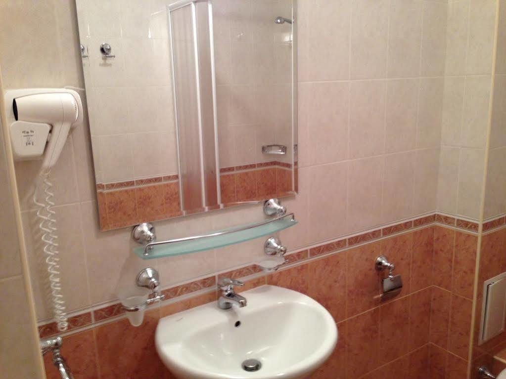 Royal House Apartments Tmf بامبوروفو المظهر الخارجي الصورة